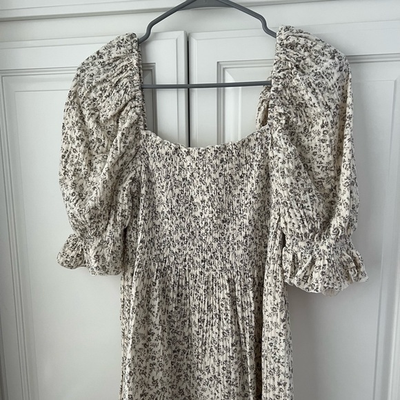 Nothing Fits But Dress - Picture 3 of 5